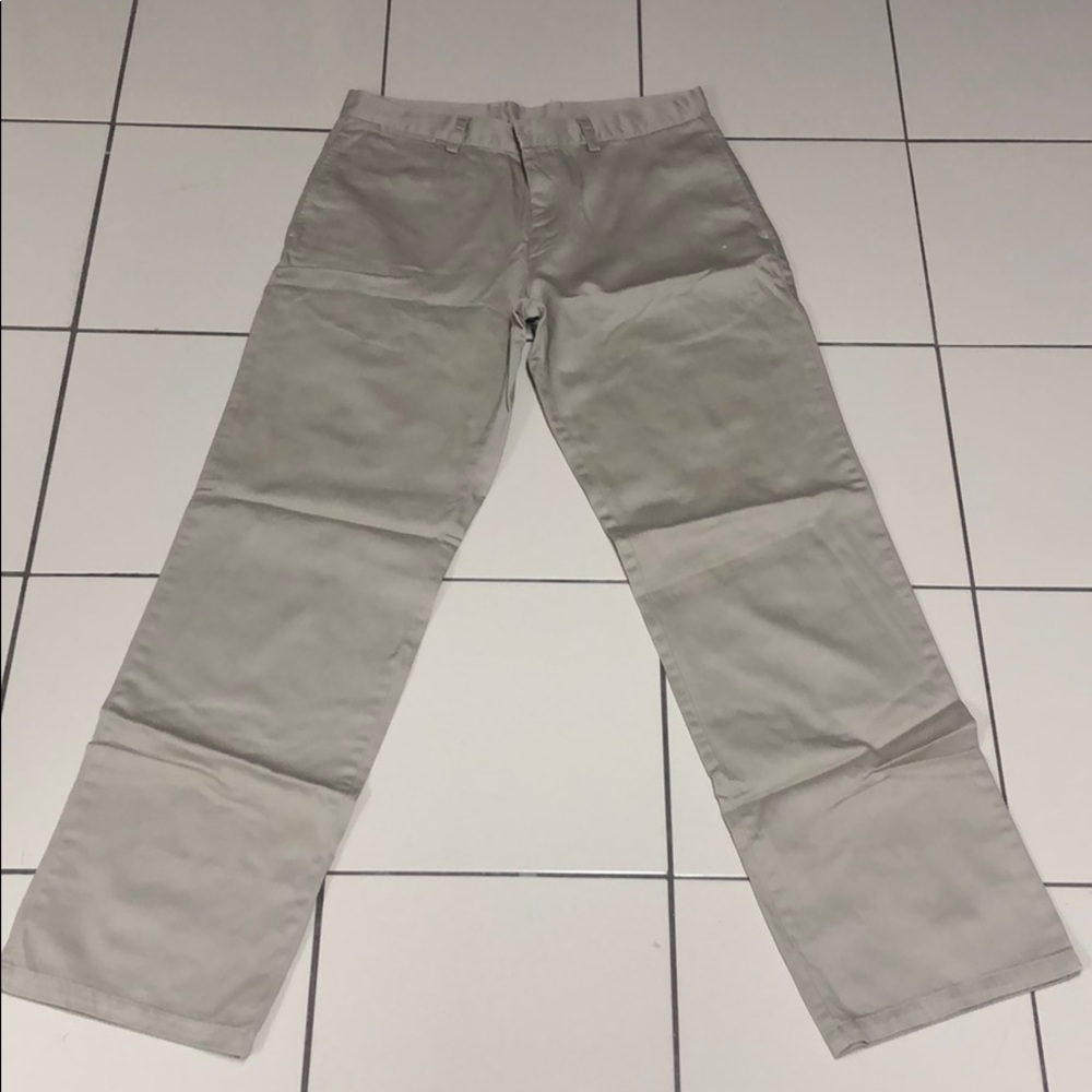 Men’s Kenneth Cole beige khakis